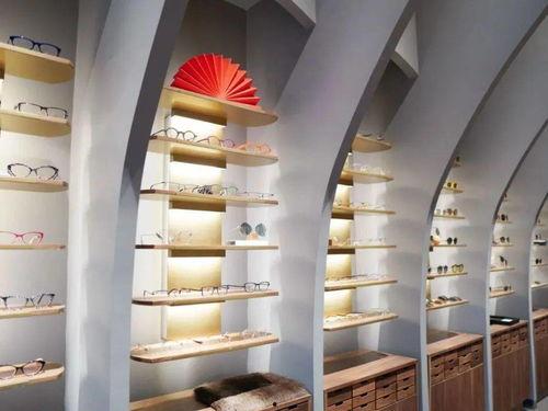 国产眼镜店视频在线观看